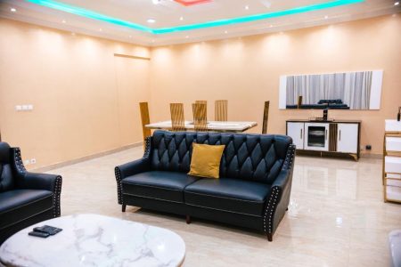 3 Bedrooms – GOMBE RIVER APARTMENT